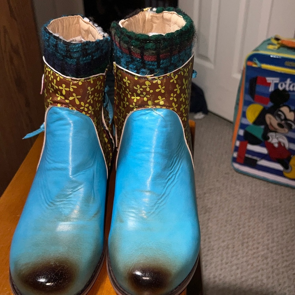 SBGMOSJ Woman Black Chelsea  Ankle boots size 10/101/2